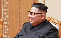 북한 김정은, 비핵화 의지 확약…&quot;한반도, 핵무기·핵위협 없는 평화의 터전으로 만들자&quot;