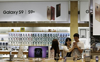 한국 스마트폰 평균 가격 60만 원 육박...일본에 이어 전 세계 2위