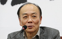 ‘한국당 칼잡이’ 전원책 “자질 없는 의원 긴장해야”