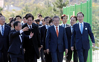 경제행보 나선 문 대통령, “한국경제 살리는 길은 지역경제 활성화”