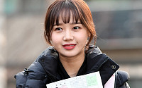 [BZ포토] 위키미키 최유정, '2019 수능 시험 치러요~'