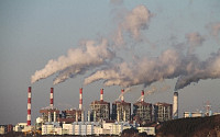 정부 &quot;미세먼지에 신규 석탄발전 원칙적 금지…급전에 환경비용 반영&quot;