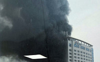[종합] 천안 라마다앙코르호텔 불… 1명 사망·19명 부상