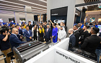 중동 큰 손 잡아라…삼성전자, 두바이에 ‘익스피리언스 스토어’ 오픈