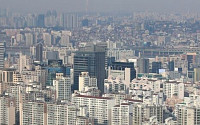 집 있는 서울 가구 절반, 공시가 3억 초과…세금 폭탄 어쩌나?