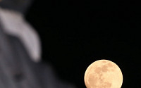 [내일 날씨] &quot;한가위 보름달 볼 수 있어요&quot; 전국 맑고 선선…미세먼지 '좋음'