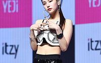 [BZ포토] 있지(ITZY) 예지, '더팬'으로 눈도장 쾅~