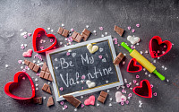 2월 14일, 발렌타인데이 유래는? '여자가 남자에게 초콜릿 주는 의미 알고 보니…'