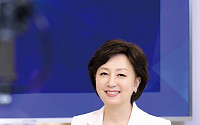 국민 앵커 신은경의 의연하고 기품 있는 마음의 여정