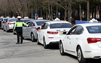 서울시, 수요 예측 ‘AI 택시시스템’ 확대 보급…“수급불균형 해소”