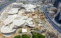 사막에 솟은 21세기 걸작···현대건설, 카타르 국립박물관 공식 개관