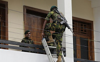 스리랑카, 부활절 참사 사망자 228으로 늘어…용의자 13명 체포