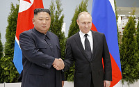 푸틴 “한반도 비핵화 6자회담 필요”…외교부 “톱다운 방식 필수적“