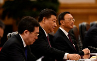중국, 일대일로 전방위 확대...“640억 달러 프로젝트 체결”