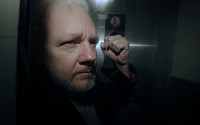 미국 사법당국, ‘위키리크스’ 어산지에 17개 죄목 추가