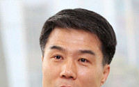 [금융히트상품 전도사]"계급장 떼고 토론…아이디어 쏟아져"