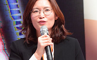 [포토] 대한민국 CSR 국제 콘퍼런스, 패널토론하는 김영숙 팀장