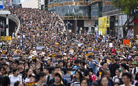 홍콩서 다시 23만 명 시위…이번에는 중국 본토 관광객 의식