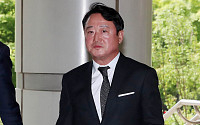 ‘인보사 의혹’ 이웅열 전 코오롱 회장 29일 구속심사