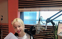 EXID 솔지, 28일까지 '굿모닝FM' 스페셜 DJ…김제동은 어디에?