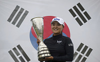 고진영, LPGA 에비앙 챔피언십 역전 우승…메이저 2승 포함 시즌 3승