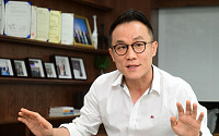 홍시현 KST홀딩스 의장 “마카롱 월드 구상…종합 모빌리티 플랫폼 될 것”