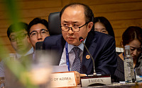 韓 “日수출규제, 국제정치 상식에 반하는 조치”…APEC서 지적