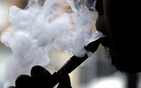 뉴욕주, 가향 전자담배 판매 금지...미시간주 이어 두번째