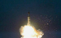 정경두 국방장관 “일본에 북한 미사일 발사 정보 공유 요청”