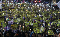 ‘검찰개혁’ 내일 서초동서 촛불 집회…‘조국반대’ 보수단체 맞불