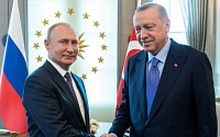 터키·쿠르드족, 하루 앞둔 휴전...에르도안, 푸틴 만나러 러시아로