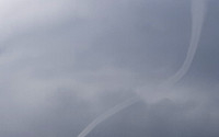 울진 앞바다에 출몰한 '용오름'…20분 만에 자연 소멸 '사진 보니…'