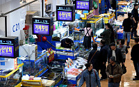 [포토] '생선회 가격 13년여만에 최대폭 하락'