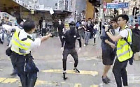 홍콩 시위 참가자, 경찰이 쏜 실탄에 맞아 위중