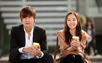 이민호·박민영, 여의도 공원서 데이트?
