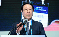 권기홍 동반위원장, 5대 위원장으로 연임