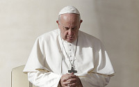 프란치스코 교황, 다보스포럼 향한 메시지 &quot;사람을 정책 중심에 둬야&quot;