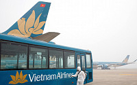 [종합] 베트남, 한국발 여객기 하노이 착륙 불허…아시아나 긴급회항