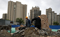 중국 건설업계, 코로나19 직격탄…105개 업체 파산신청