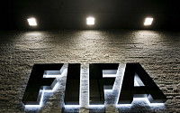 코로나19 확산에…국제축구연맹 FIFA “4월까지 A매치 중단&quot; 권고