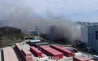 [포토] 군포 물류터미널 화재, 자욱한 연기