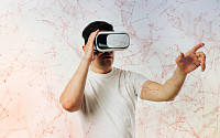 ‘포스트 코로나19’ 시대에서 주목받는 VR·AR 기술…헬스케어 성장 계기로 훨훨 날까
