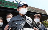 '라임사태 핵심' 김봉현, 서울남부지법서 한꺼번에 재판받는다