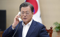 문재인 대통령, 시진핑 주석과 통화...”13일부터 한국 기업인 200여명 중국에서 활동”