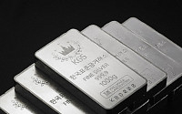 금값 뒤쫓는 은값…저평가 매력에 은테크 ‘주목’