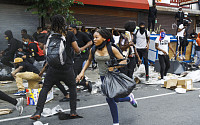 [포토] 사진으로 보는 미국 시위…'불타고, 유리창 깨지고'