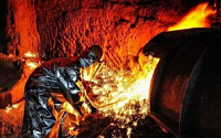 요지부동 '제품가'에 철광석마저 100달러 돌파…진퇴양난 철강업계