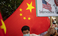 미국 상원, 중국 제재 ‘홍콩자치법’ 가결…제재 대상에 은행도 포함