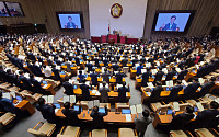 박지원 이인영 등 ‘청문 정국’ 시작…결정적 한방 벼르는 야당