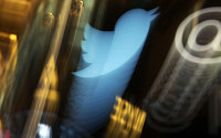 트위터 해킹 사기는 빙산의 일각?…더 큰 정치·사회적 혼란 올 수도